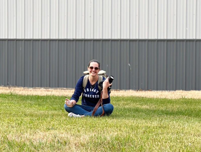 Alix taking photos at Leonard Oakes WInery during the lynoaken summer concert series.